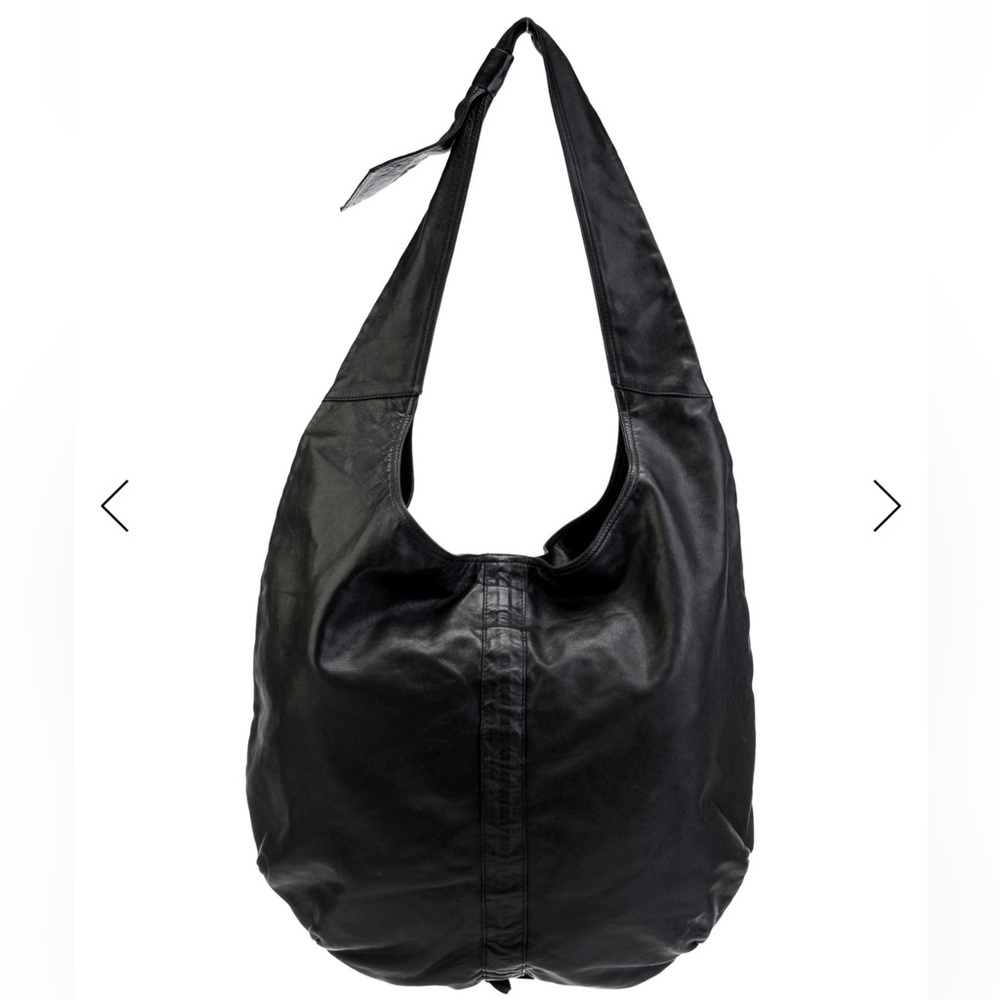 Authentic vintage Bottega Veneta Black Leather ruched or flat Hobo Bag #332/BB